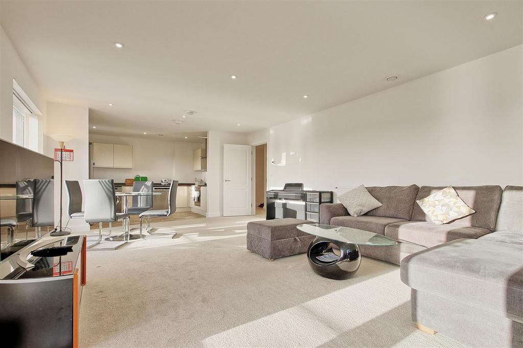 Apartment in Cambridge - View 5