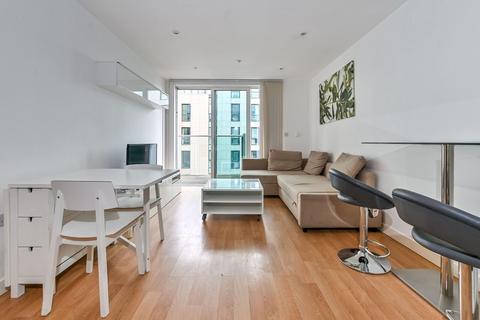 1 bedroom flat to rent, Woodberry Grove, Manor House, London, N4