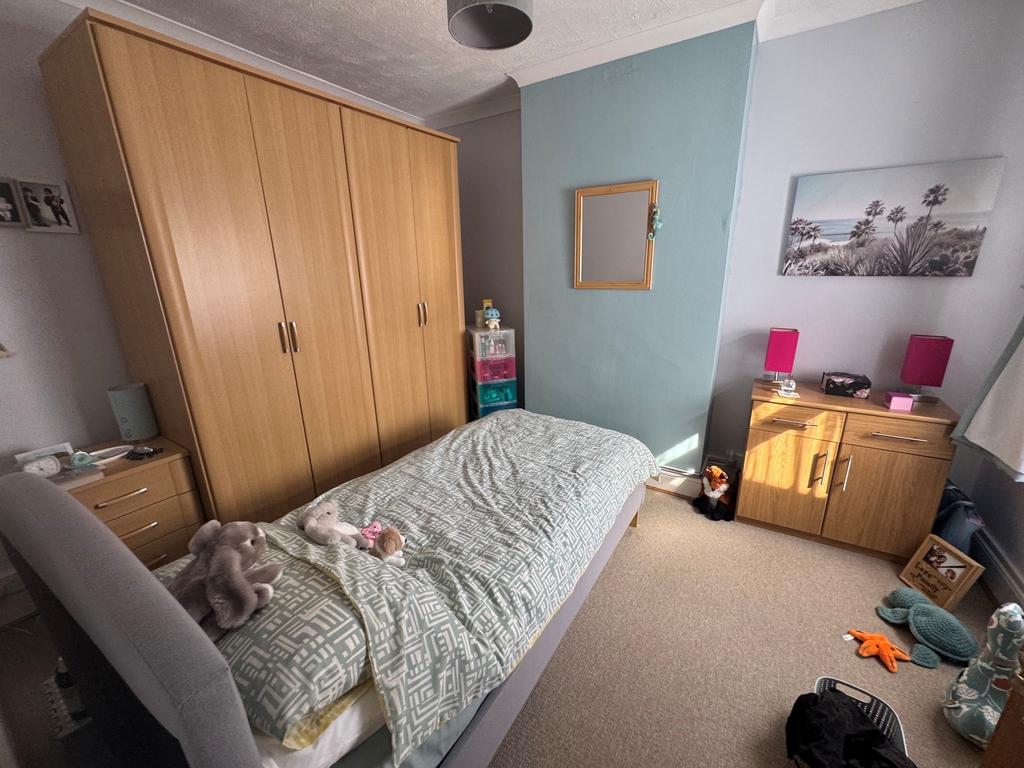 House in Leicester - More