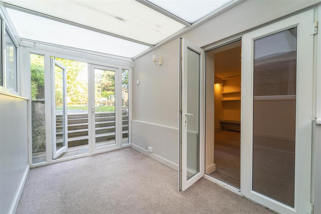 Apartment in Manchester - View 3
