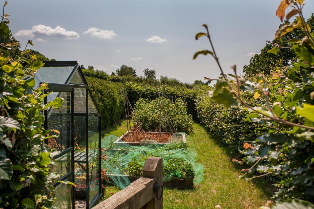 House in Bristol - View 4
