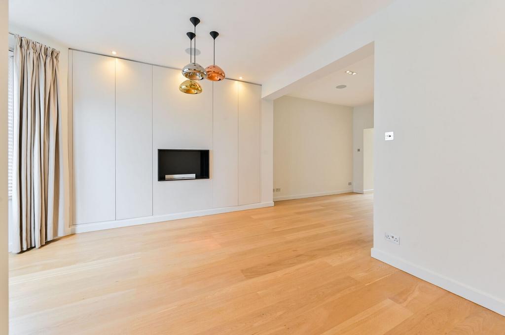 House in London - View 4