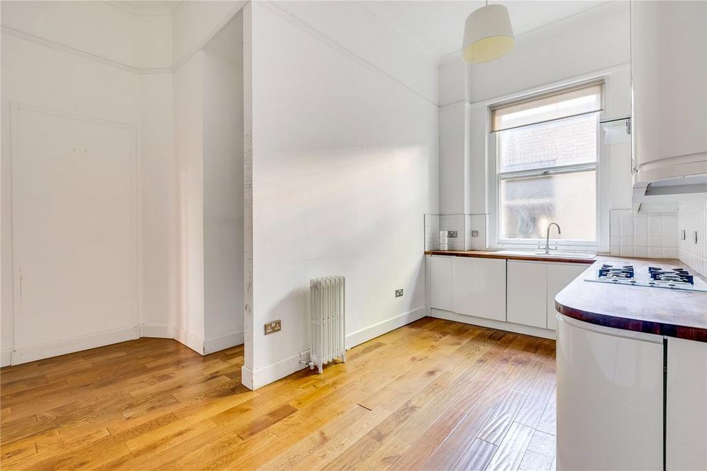 Apartment in London - View 4
