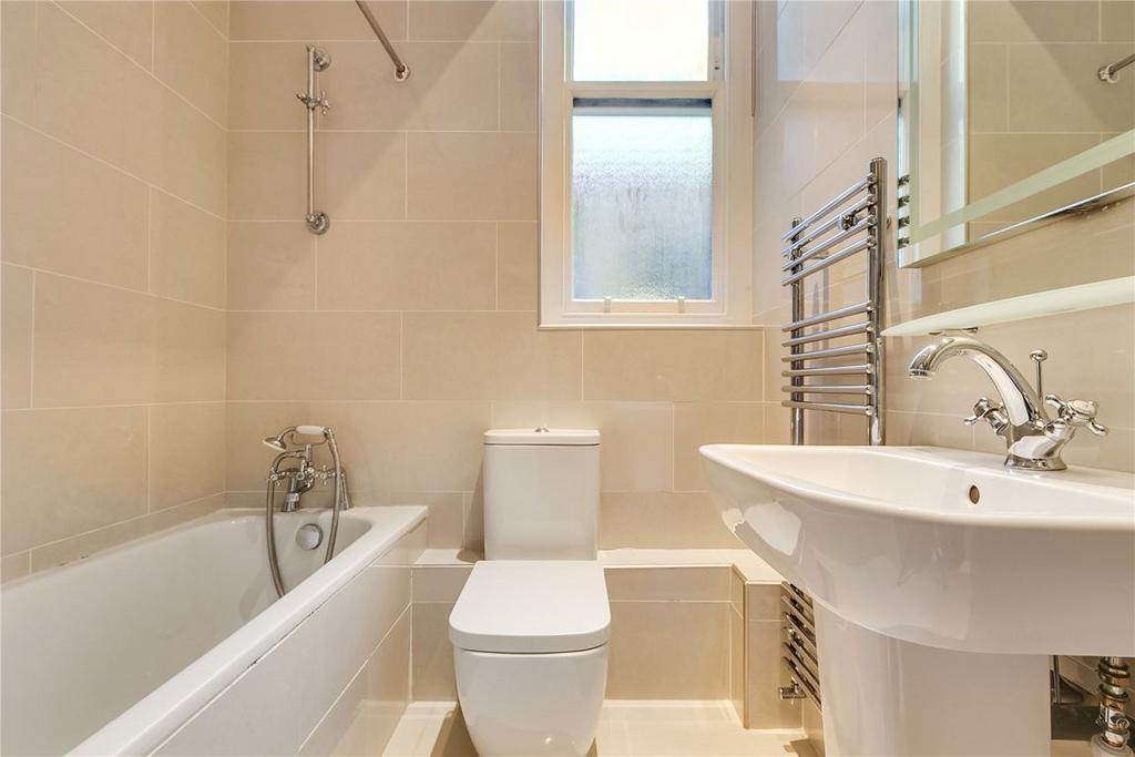 Apartment in London - More
