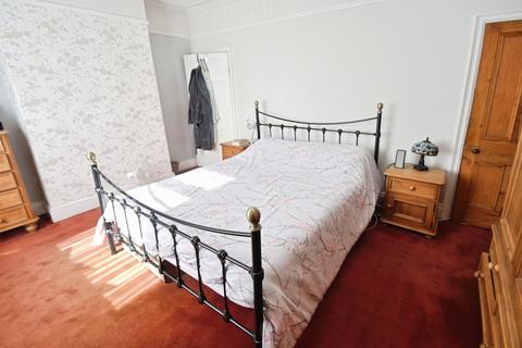 3 bedroom terraced house for sale, Marlborough Road, Bradford BD18