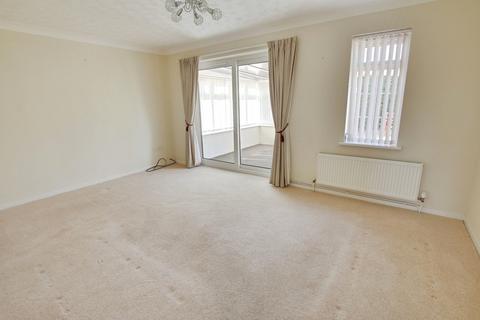2 bedroom detached bungalow for sale, Cawood Close, March PE15