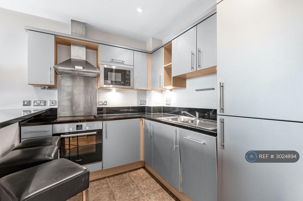 Apartment in London - View 4
