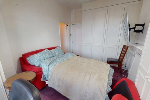 1 bedroom flat to rent, Kilmartin Avenue, London SW16