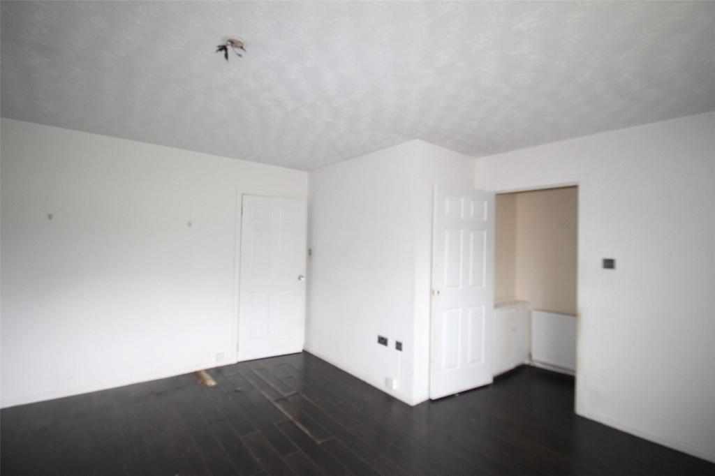 Apartment in Glasgow - View 3