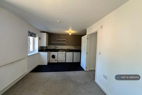 2 bedroom flat to rent, Wicket Drive, Birmingham, B16