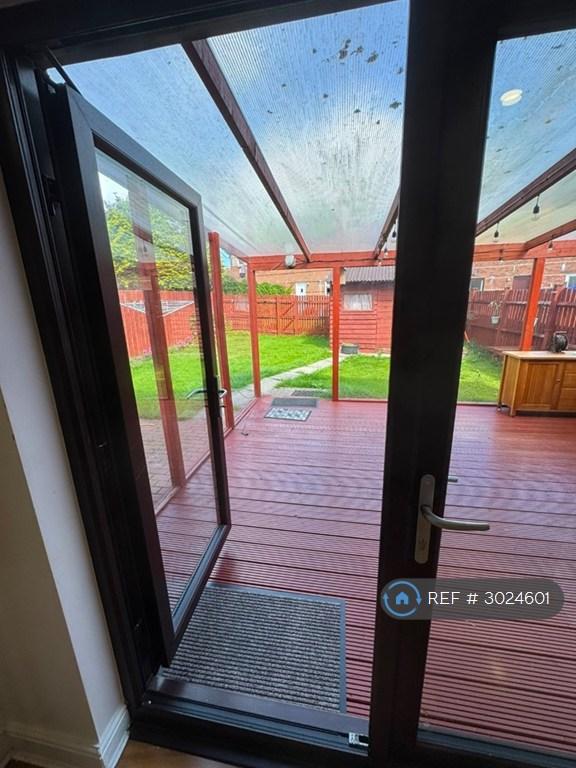 House in Glasgow, East Renfrewshire - View 4