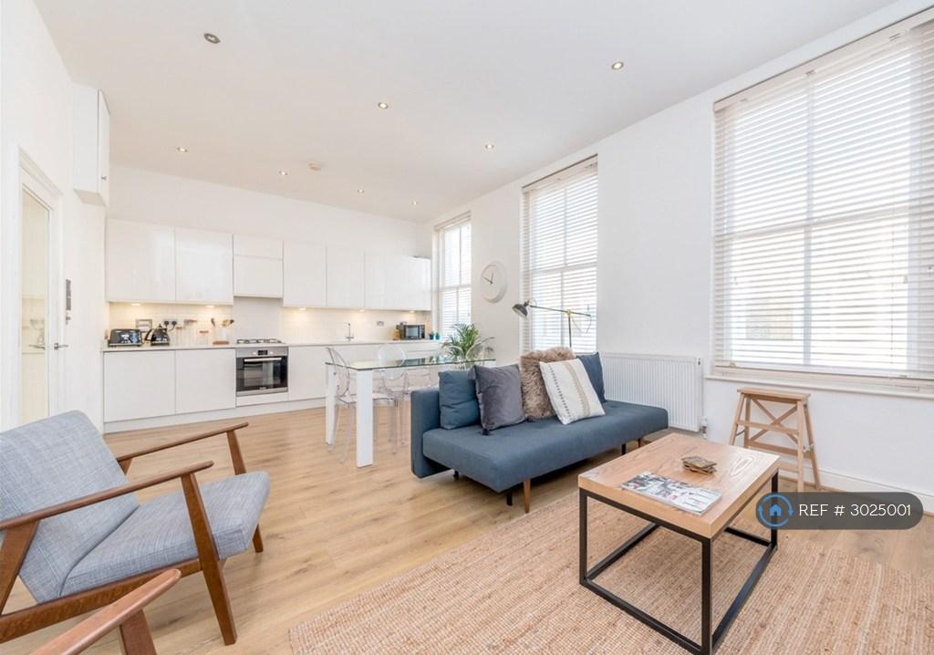Apartment in London - More
