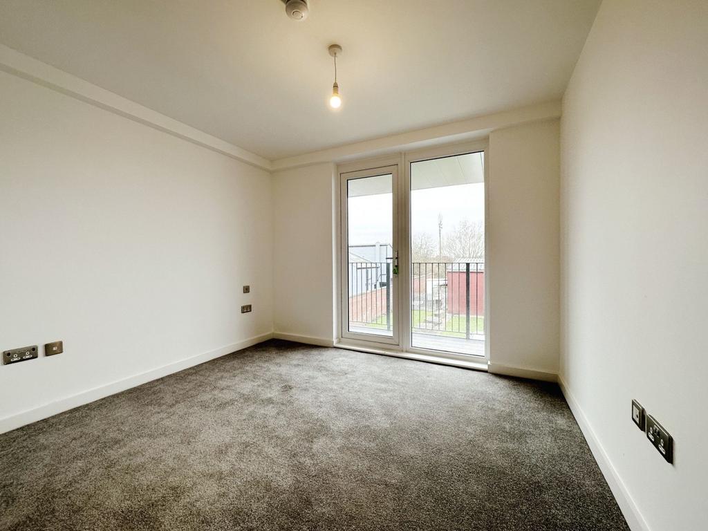 Apartment in Salford - View 2
