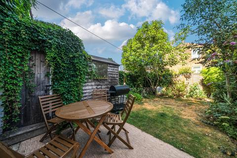 3 bedroom terraced house for sale, Jennings Road, East Dulwich, London, SE22