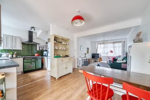 undefined, Manor Way, Mitcham CR4