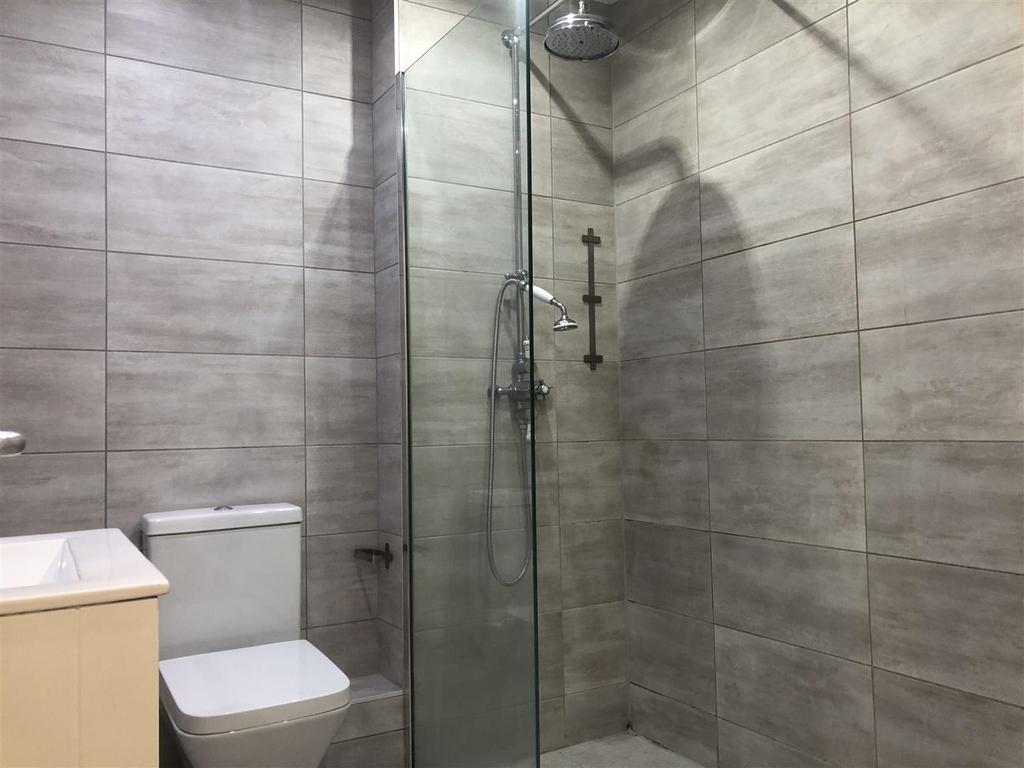 Apartment in Manchester - More