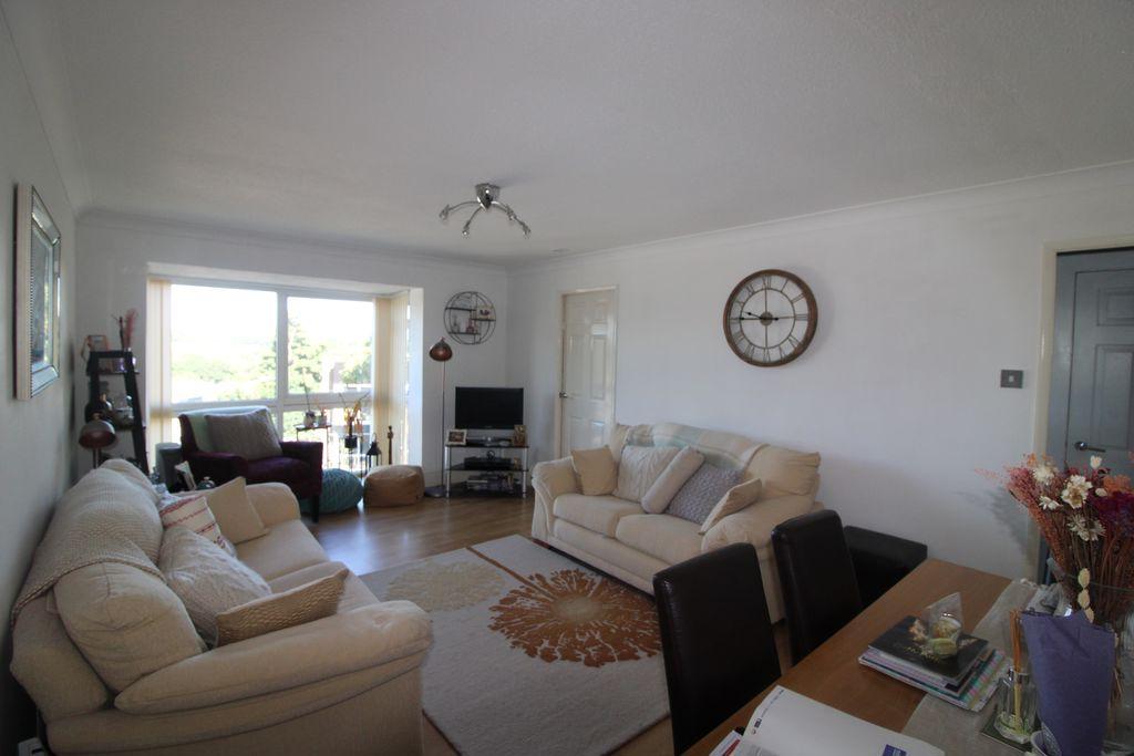Apartment in Manchester - View 4