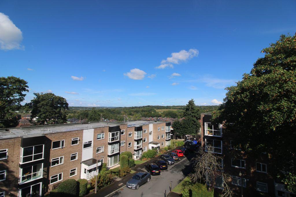 Apartment in Manchester - View 5