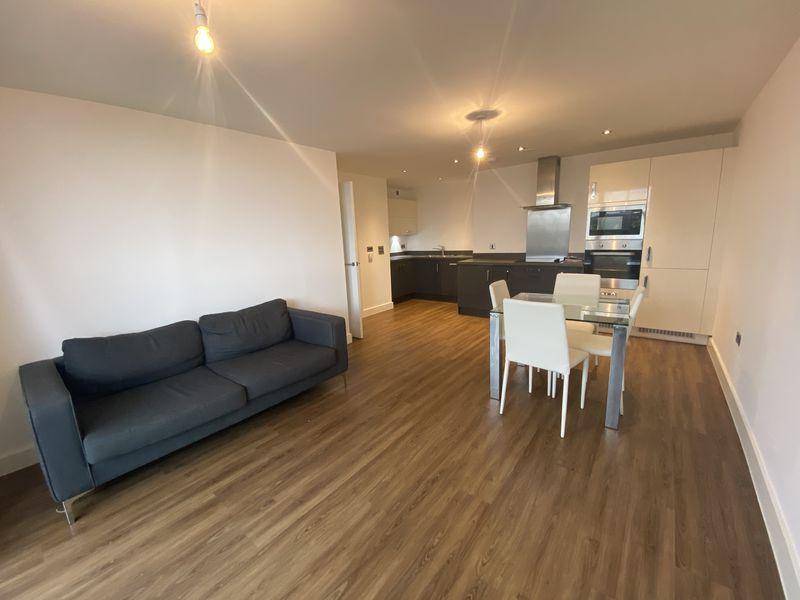 Apartment in London - View 3