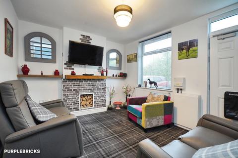 2 bedroom end of terrace house for sale, Main Street, Albert Village, DE11