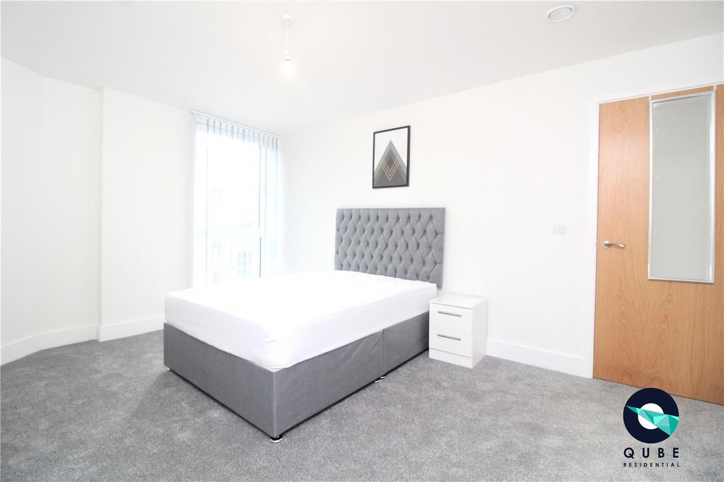 Apartment in Salford - View 3