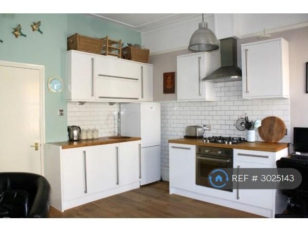 Apartment in London - View 2
