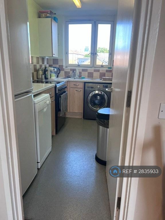 Apartment in London - View 3