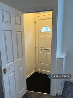 2 bedroom terraced house to rent, Norman Street, Middleton, Manchester, M24