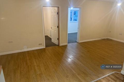 2 bedroom flat to rent, Aberbargoed, Aberbargoed, CF81