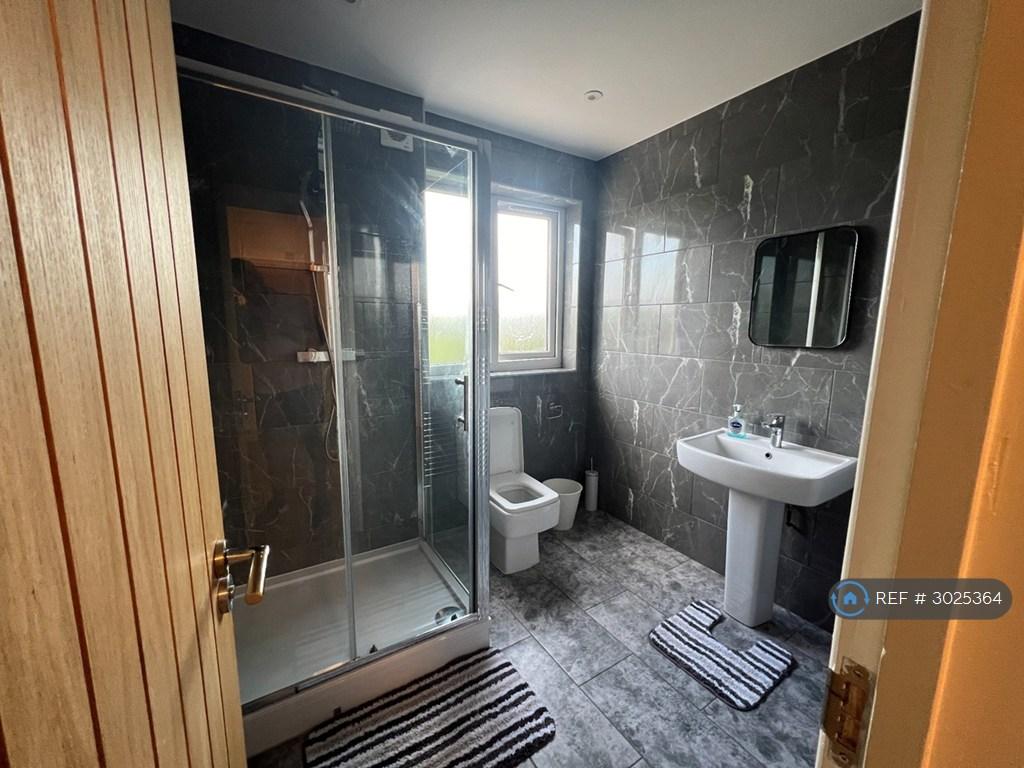 House in London - View 4