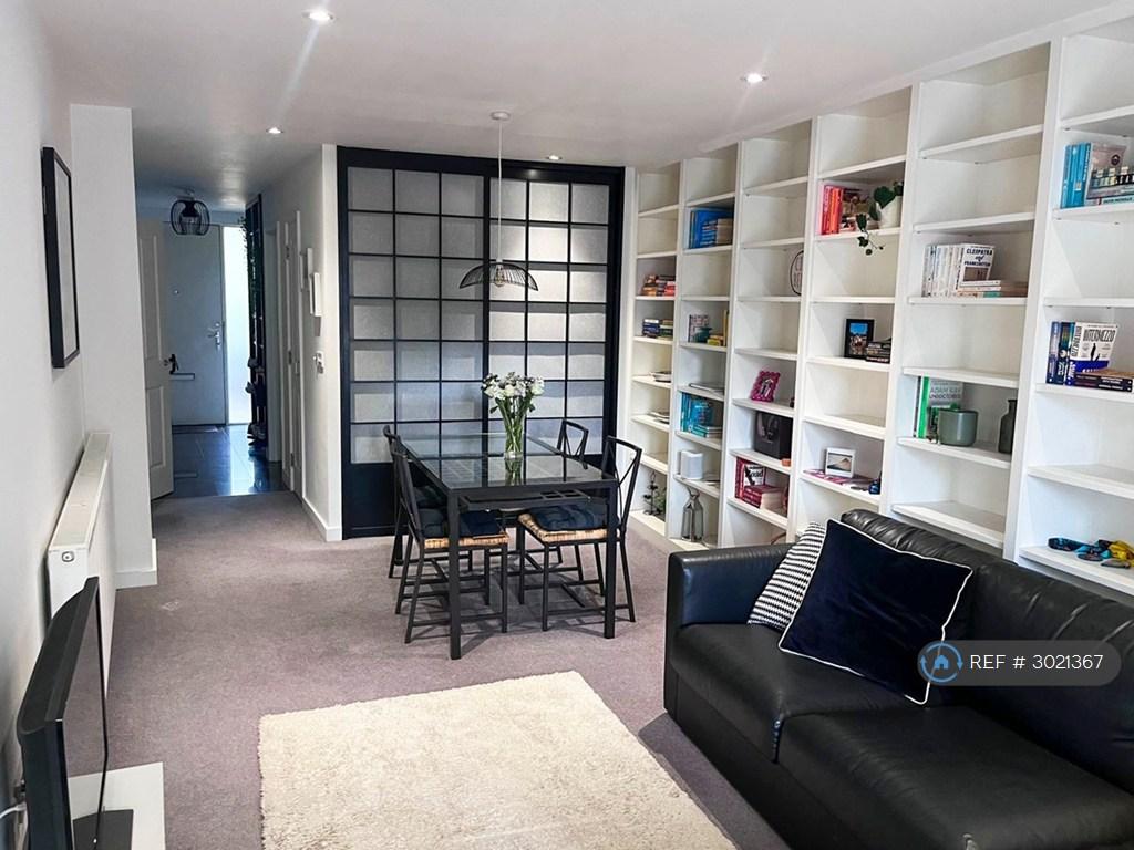 Apartment in London - View 2