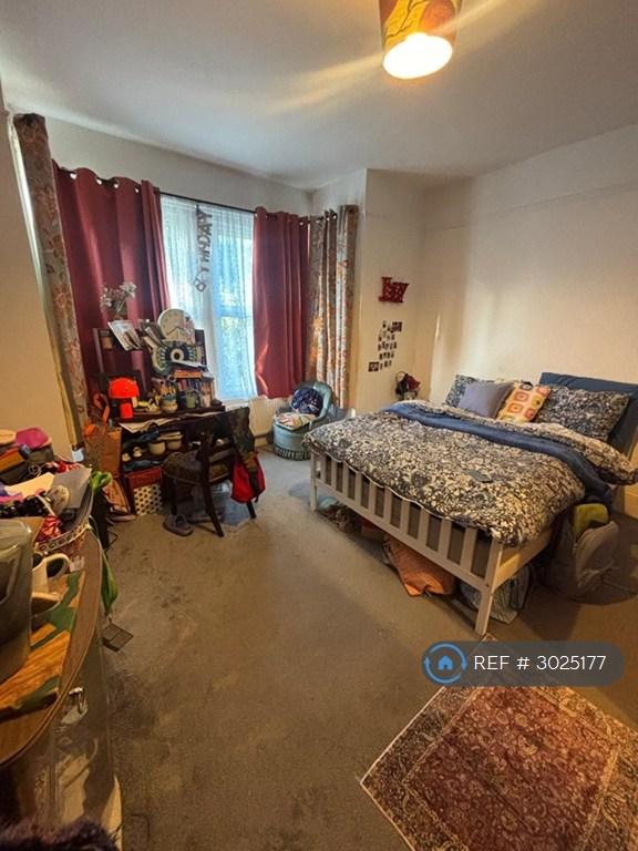 House in London - More