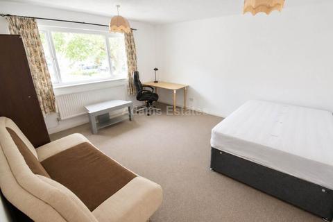 3 bedroom flat to rent, Nelson Terrace, Reading