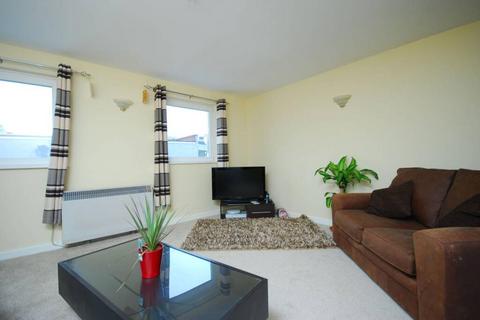 4 bedroom terraced house to rent, Cyclops Mews, Canary Wharf, Isle of dogs,London E14