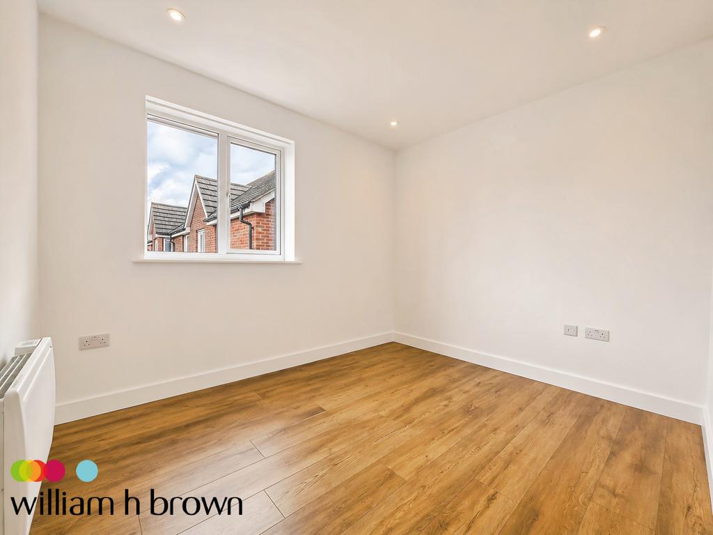 Apartment in ROMFORD - View 4
