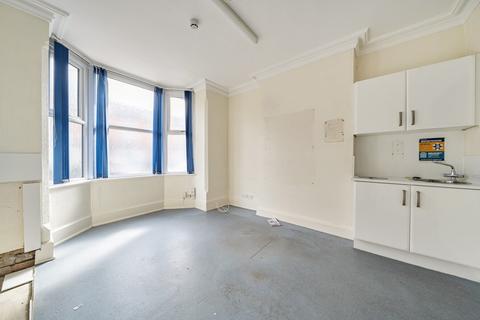 4 bedroom semi-detached house for sale, Elm Avenue, Long Eaton, Nottingham