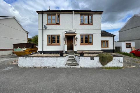 4 bedroom detached house to rent, Cwmphil Road, Lower Cwmtwrch, Swansea