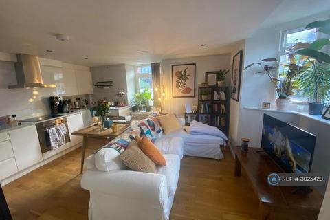 2 bedroom terraced house to rent, Howard Street, Oxford, OX4