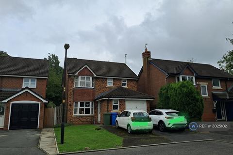3 bed detached house for rent in Merlin Close, Chorley, PR6