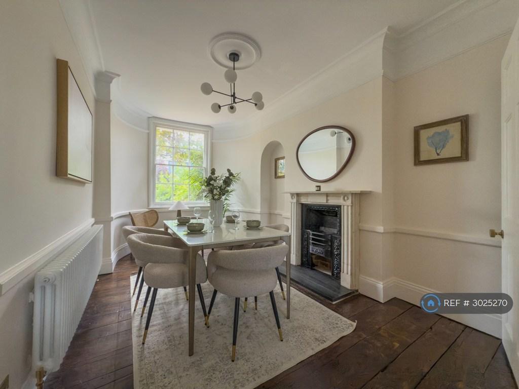 House in London - View 4