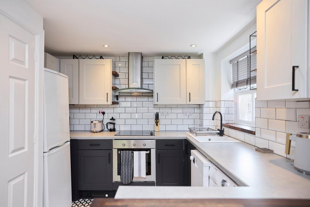 House in London - View 3