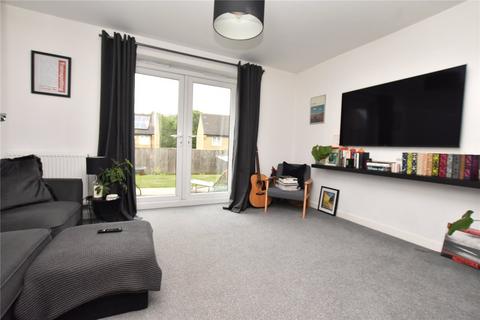 2 bedroom semi-detached house for sale, Cartmell Drive, Leeds, West Yorkshire