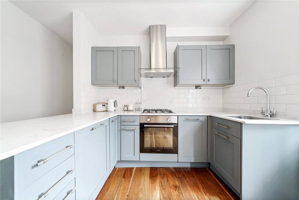 Apartment in London - View 2