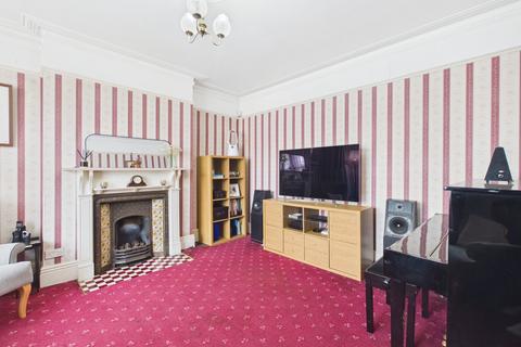 4 bedroom detached house for sale, Sussex Place, Slough, Berkshire, SL1