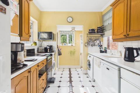 4 bedroom detached house for sale, Sussex Place, Slough, Berkshire, SL1
