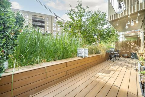 1 bedroom flat for sale, Prospect Row, London, E15