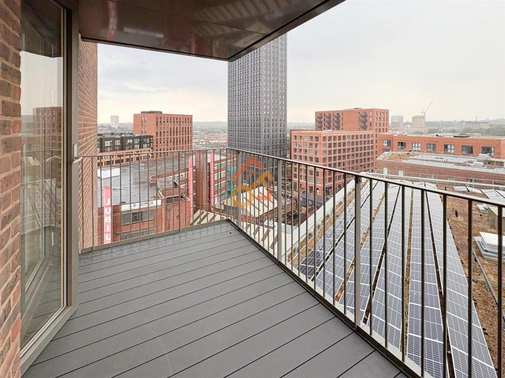 Apartment in Birmingham - More