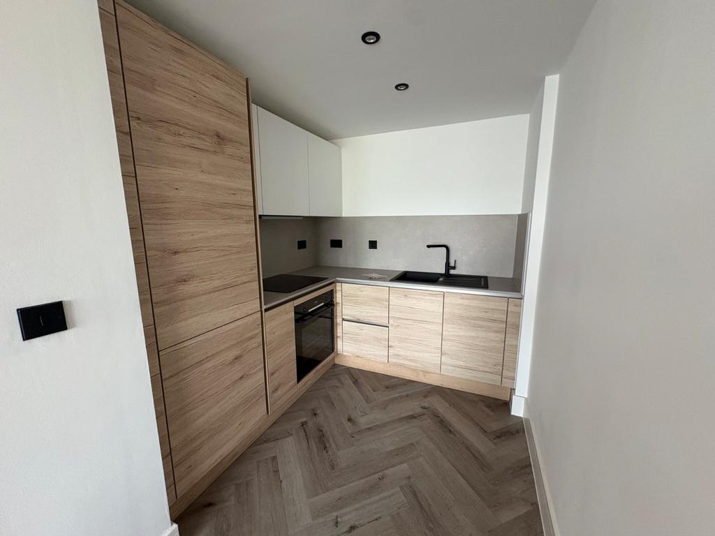 Apartment in Sheffield - View 2