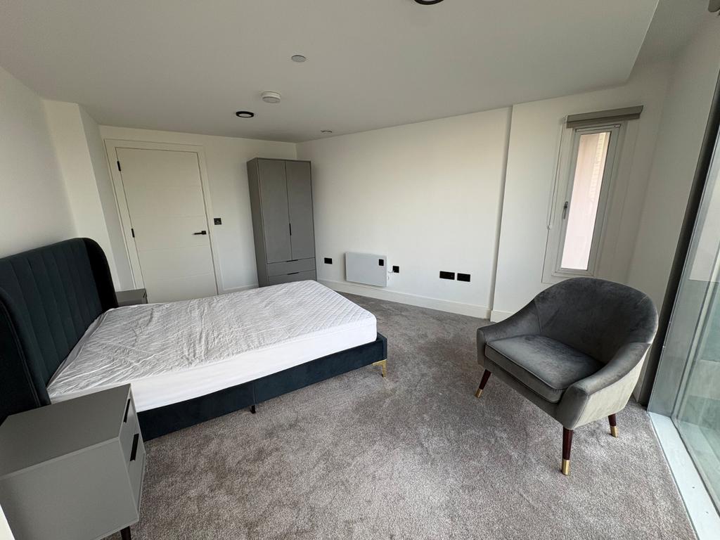 Apartment in Sheffield - More