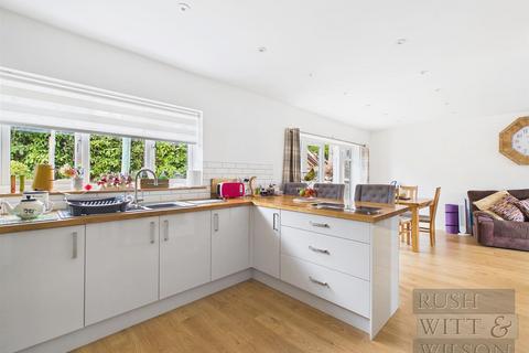 3 bedroom detached house for sale, Bellingham Close, St. Leonards-On-Sea